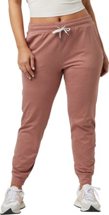 Vuori Performance Joggers - Women's 0