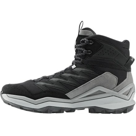 Lowa Maddox Pro GTX Mid Hiking Boots - Men's 0