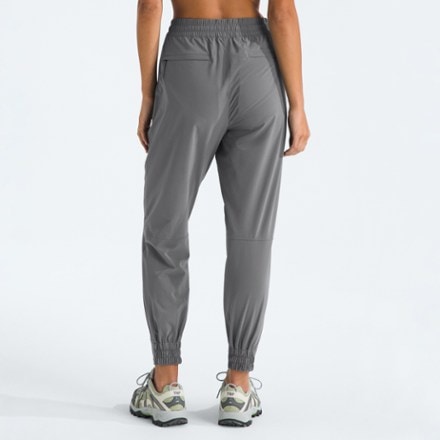 The North Face Never Stop Wearing Joggers - Women's 2