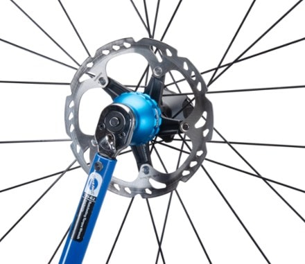 Park Tool BBT-69.4 Bottom Bracket Tool 6