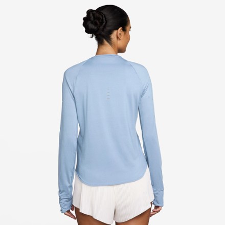 Nike Swift Dri-FIT UV Long-Sleeve Crewneck Top - Women's 1