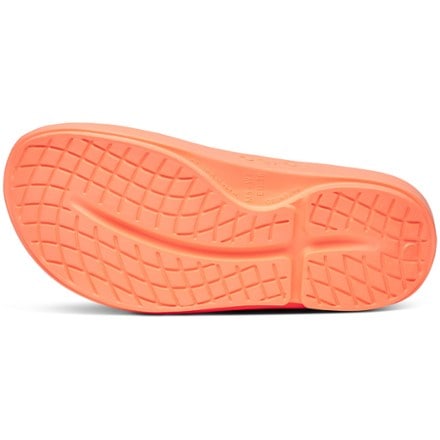 OOFOS OOahh Slide Sandals 6