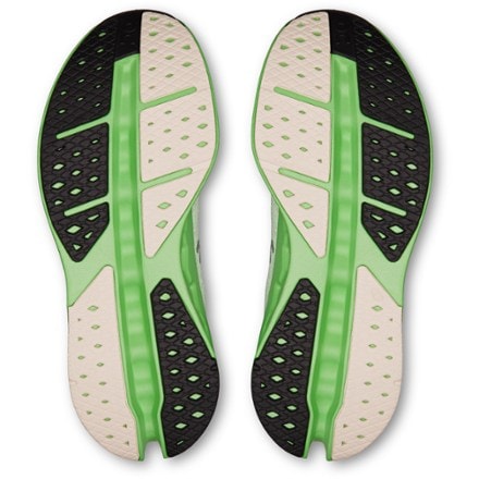 On Cloudsurfer Max Road-Running Shoes - Women's 5