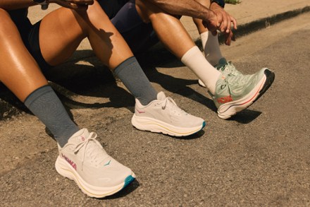 Location Image for Clifton 10 Road-Running Shoes - Men's