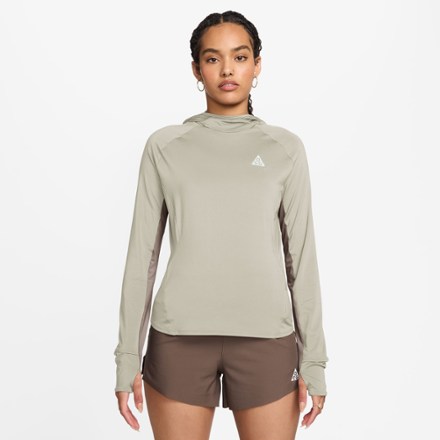 Nike ACG Trail UV Hooded Mid Layer - Women's 0