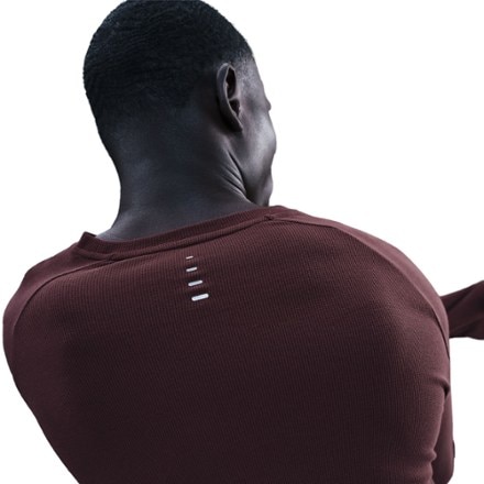 Nike Stride Waffle Crew Shirt - Men's 4