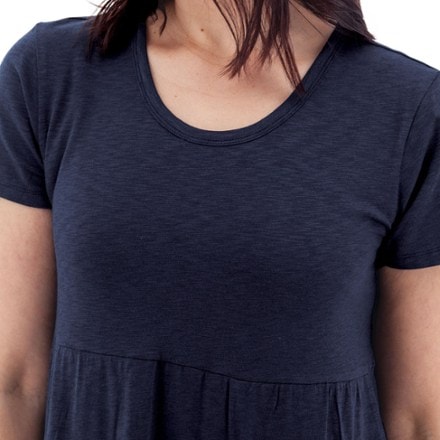 Aventura Asherton Tiered Dress 3