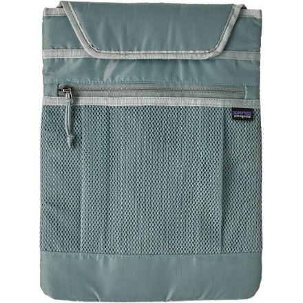 Patagonia Atom 24 L Pack 2