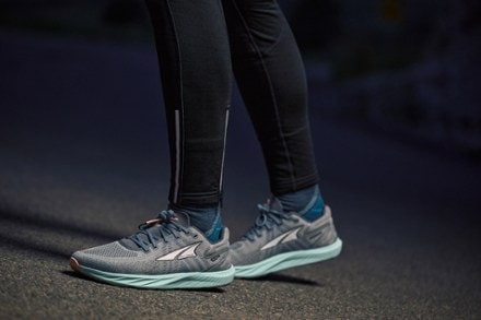Altra Altra x Smartwool Escalante 4 Road-Running Shoes - Women's 5