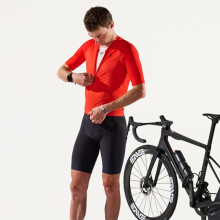 PEARL iZUMi Red Cycling Jersey - Men's 7