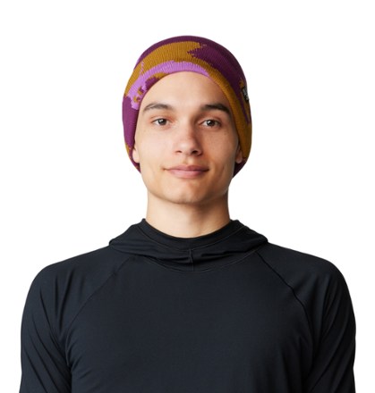 Mountain Hardwear Gas Station Beanie 9