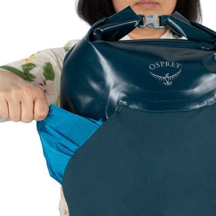 Osprey Transporter Waterproof 30 L Pack 5