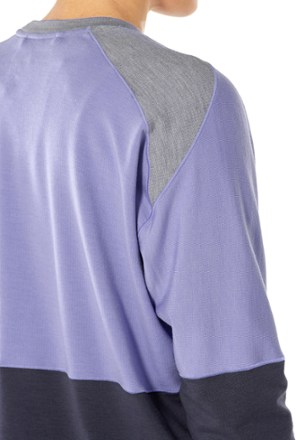 Icebreaker Cool-Lite Momentum Crewe Sweater - Women's 5