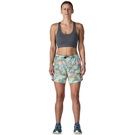 Patagonia Maipo Mid-Impact Bra 3