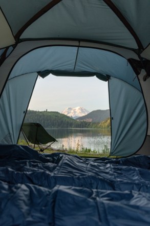 Location Image for On x BEAMS x REI Co-op Zephyr 25 Sleeping Bag