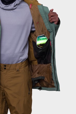 686 GORE-TEX Core Jacket - Men's 4