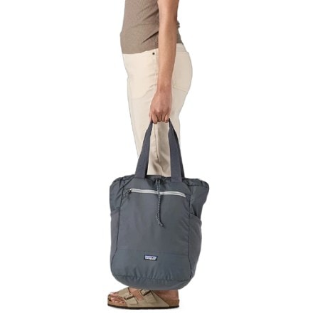 Patagonia Terravia Tote Pack 24 L 4