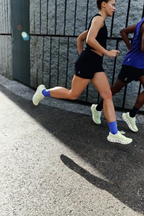 Location Image for Cloudrunner 3 Road-Running Shoes - Women's