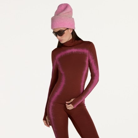 SENIQ Warmup Merino Turtleneck Base Layer Top - Women's 4