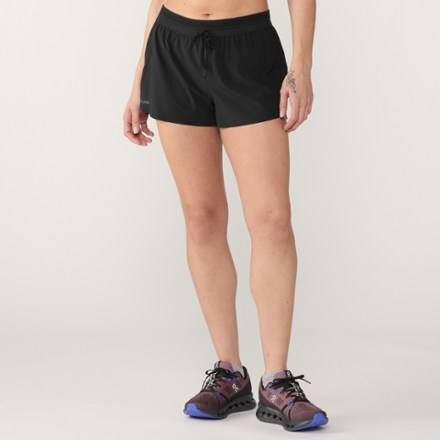 Janji AFO Middle 3" Shorts - Women's 1