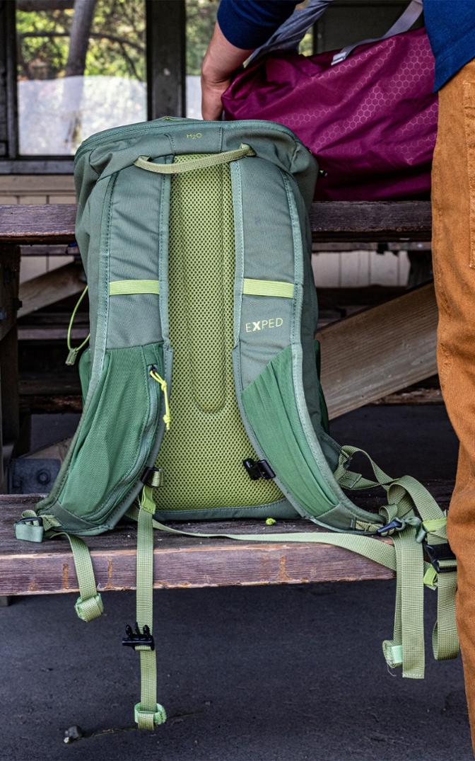 Location Image for Summit Hike 15 Pack