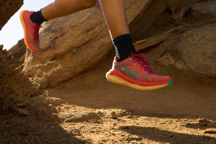 HOKA Tecton X 2 Trail-Running Shoes - Women's 8
