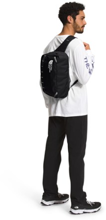 The North Face Base Camp Voyager Sling 5