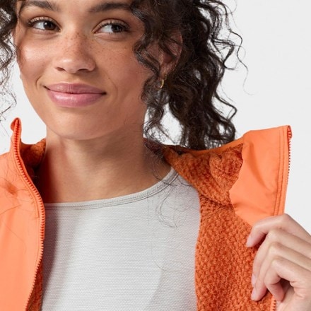 Stio Dawner Hooded Insulated Jacket - Women's 6