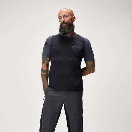 Endura GV500 Foyle Bike T-Shirt - Men's 1