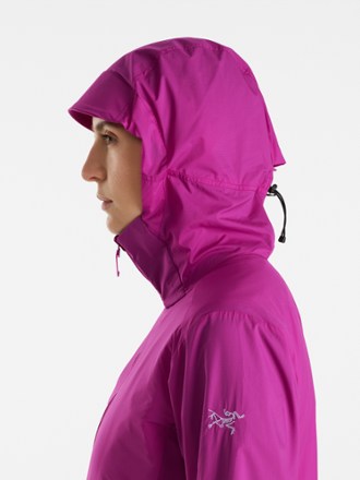 Arc'teryx Atom Lightweight Insulated Hoodie - Women's 5