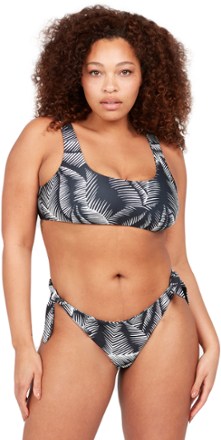 VOLCOM Stay Or Leaf Back Tie Swimsuit Top - Women's 2