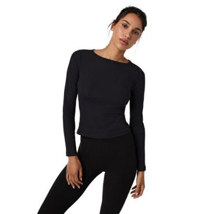 Vuori Long-Sleeve Pose Subtle Scoop T-Shirt - Women's 1