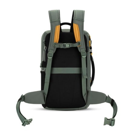 Sherpani Santiago 35 L Travel Pack 4