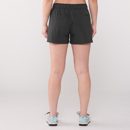 Stio Vallis 4" Shorts - Women's 2
