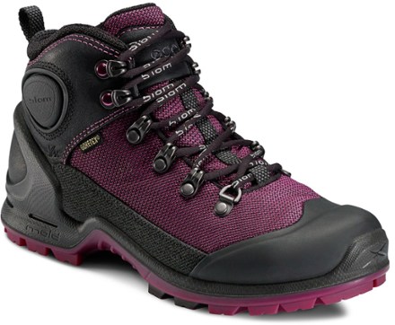 ecco walking boots womens