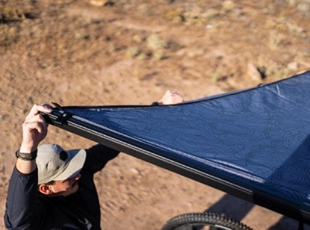 Yakima MajorShady 270-Degree Roof-Mounted Awning - RH 4