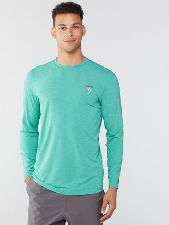 VISSLA Twisted LongSleeve Rashguard Men's REI Coop