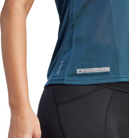 adidas Ultimate Knit T-Shirt - Women's 5