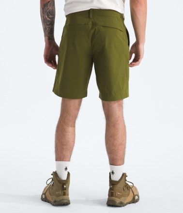 The North Face Basin 9" Shorts - Men's 2