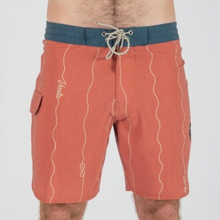 VISSLA Roundup 18.5" Boardshorts - Men's 0