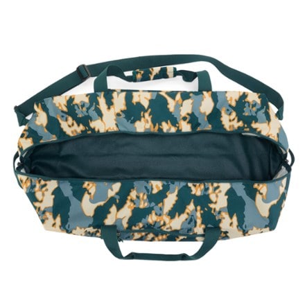 REI Co-op Roadtripper 60 Duffel Interior