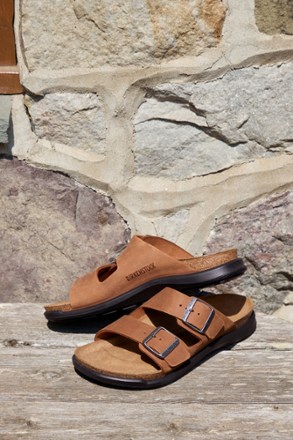 Location Image for Arizona Crosstown Sandals - Women's