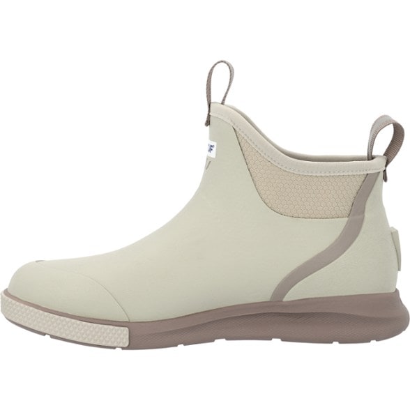 Detail Image of color Stone