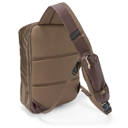 The North Face Base Camp Voyager Sling 2