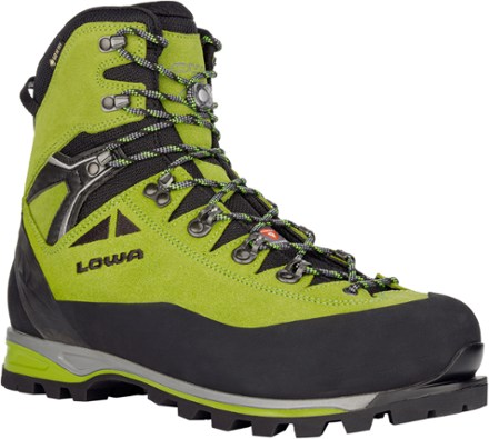 Lowa Alpine Expert II GTX Mountaineering Boots - Men's 2