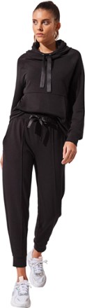 MPG Julie Relaxed Jogger Pants - Women's 2