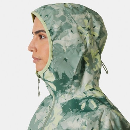 Helly Hansen Graphic Rain Jacket - Women's 4