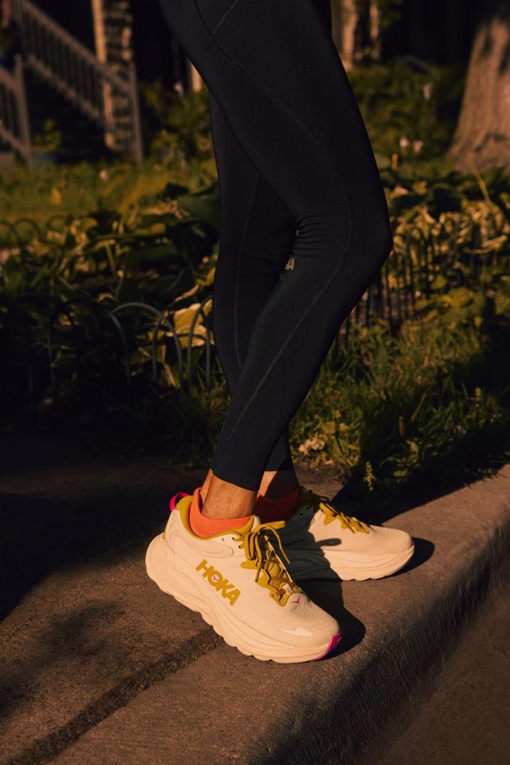 Location Image for Gaviota 6 Road-Running Shoes - Women's