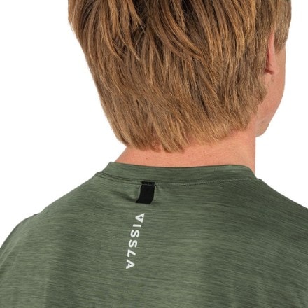 VISSLA Twisted Long-Sleeve Rashguard - Men's 5