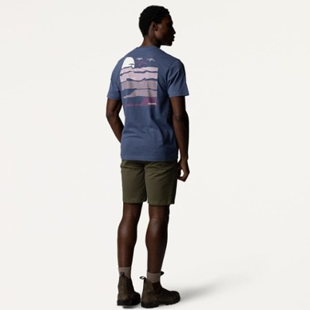 Finisterre Waves Graphic T-Shirt - Men's 7